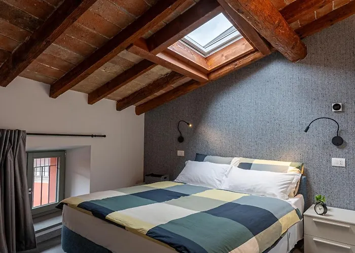 Lägenhet Fieno Attic Charme&relax Bergamo