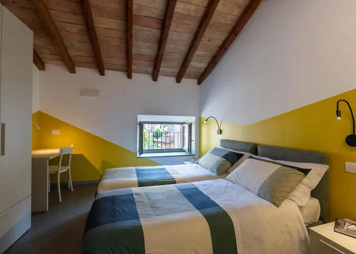 Lägenhet Fieno Attic Charme&relax Bergamo